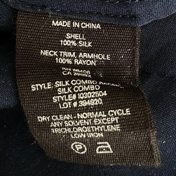 Theory 100% Silk Sleeveless Shell Tank Navy Blue Closet Staple Office Layer Sz L - Picture 10 of 12